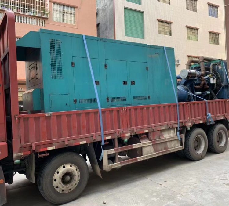 四方台如何在不同负载率下确保 400KW 柴油发电机组的正常运行？
